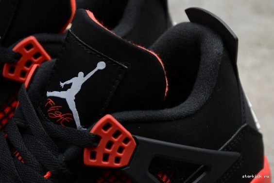 CT8527-016 Red Air Jordan Thunder Retro CT8527-016 4 1013